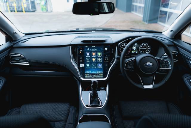 Subaru Outback 2.5 Limited Awd Cvt Petrol Crystal Black Silica