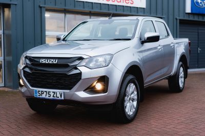 Isuzu D-Max 1.9 Dl20 Diesel Mercury Silver MetallicIsuzu D-Max 1.9 Dl20 Diesel Mercury Silver Metallic at ecomapi Selby