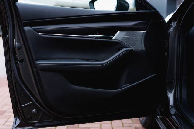 Mazda 3 2.0 Gt Sport Mhev Petrol Machine Grey