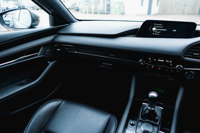 Mazda 3 2.0 Gt Sport Mhev Petrol Machine Grey