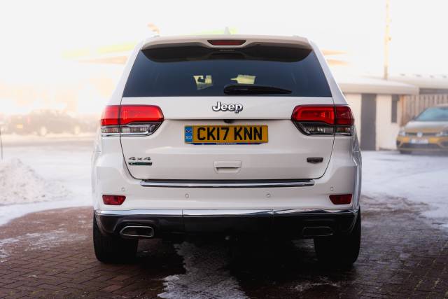 Jeep Grand 3.0 Cherokee Crd Summit Diesel Bright White Clear Coat