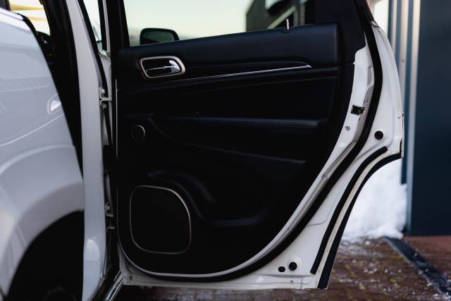 Jeep Grand 3.0 Cherokee Crd Summit Diesel Bright White Clear Coat