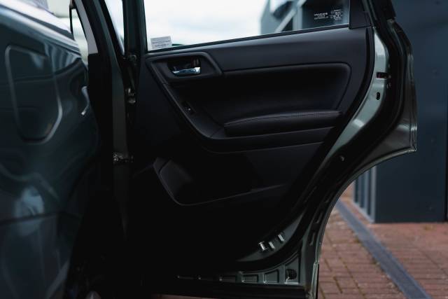 Subaru Forester 2.0 Xc Pre Boxerd Sy Diesel Jasmine Green