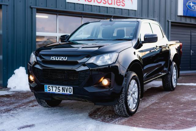 Isuzu D-Max 1.9 Dl20 Diesel Onyx Black Mica