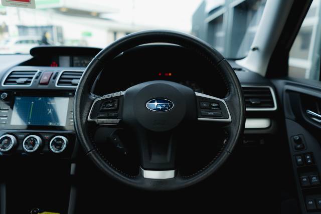 Subaru Forester 2.0 Xc Pre Boxerd Sy Diesel Jasmine Green