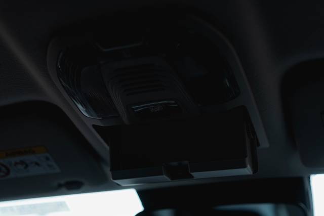 Isuzu D-Max 1.9 Dl20 Auto Diesel Obsidian Grey Mica