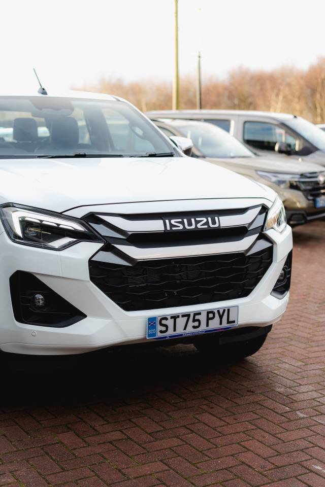 Isuzu D-Max 1.9 Dl40 Diesel Splash White