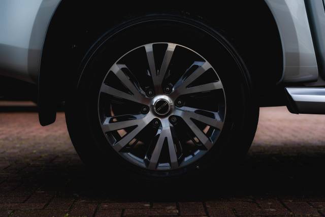 Isuzu D-Max 1.9 Dl40 Diesel Splash White