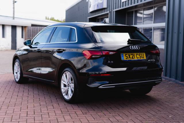 Audi A3 1.4 Sport 40 Tfsi E S-A Hybrid Electric Brilliant Black