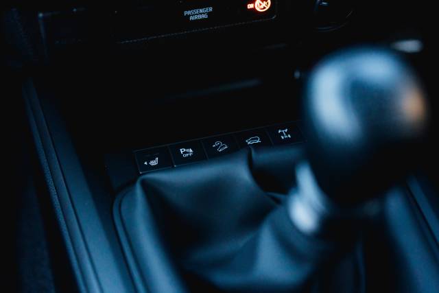 Isuzu D-Max 1.9 Dl20 Diesel Onyx Black Mica