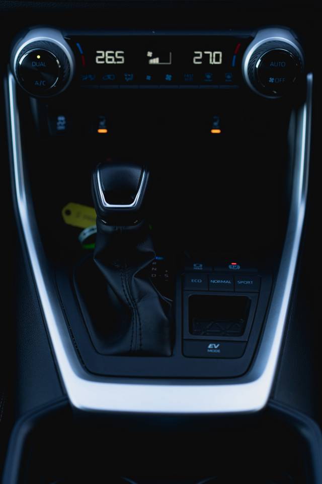 Toyota Rav4 2.5 Excel Hev 4X2 Cvt Hybrid Electric Pearl White