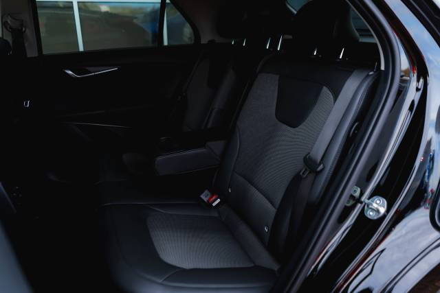 Kia Niro 1.6 3 Hev S-A Hybrid Electric Midnight Black