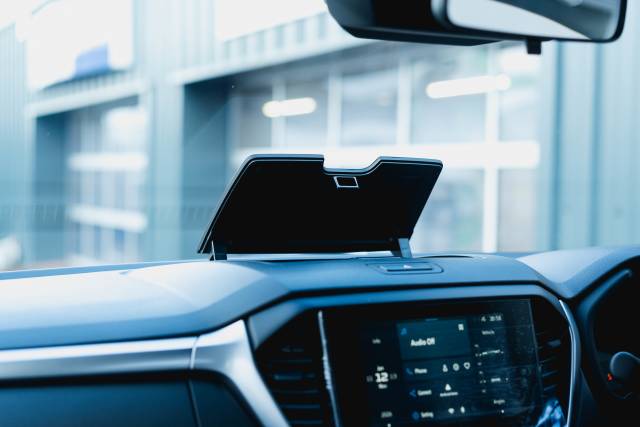 Isuzu D-Max 1.9 Dl20 Auto Diesel Obsidian Grey Mica