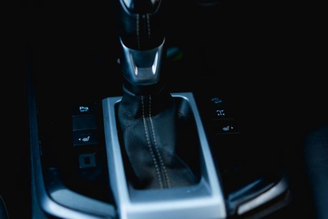 Isuzu D-Max 1.9 Dl40 Auto Diesel Mercury Silver